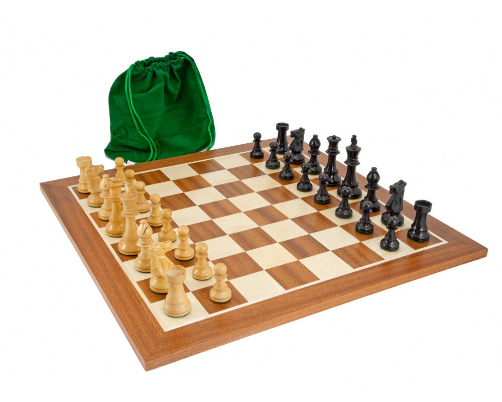 Conquest Series Black and Mahogany Chess Set