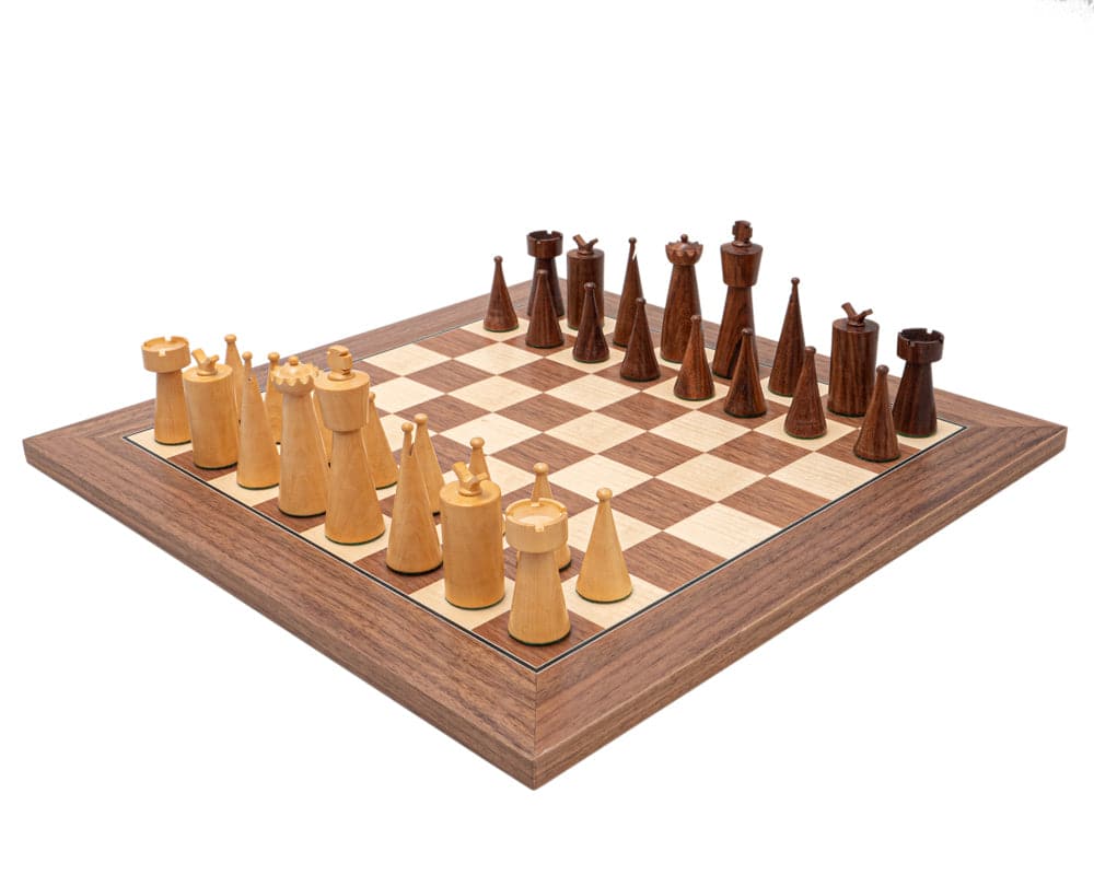 Art Deco Sheesham and Walnut Chess Set with golden rosewood and boxwood pieces on walnut and maple board